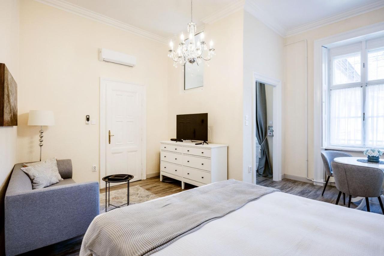 Andrassy 13 Center Apartment Budapest Bagian luar foto